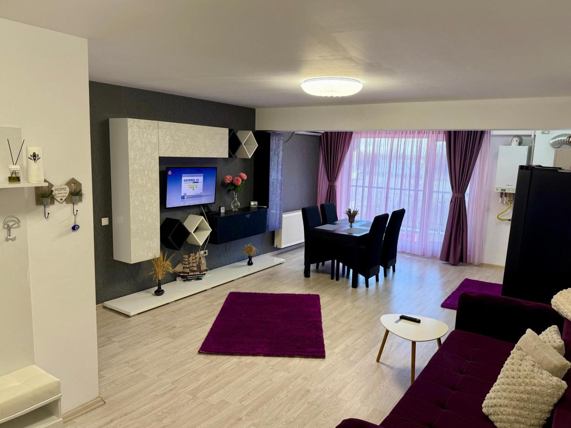 Airport Apartment 70 Squared Meters Отопени Экстерьер фото